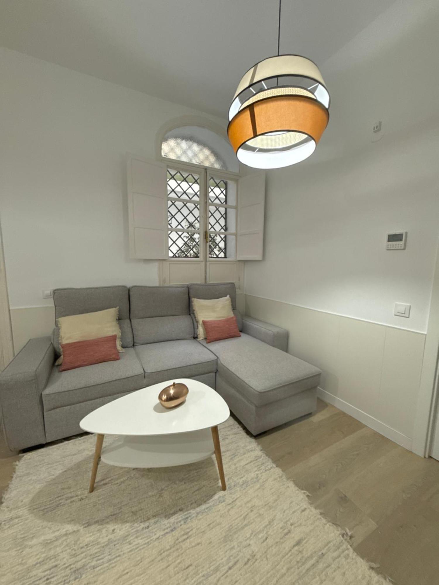 Pikis Center Sevilla Εξωτερικό φωτογραφία